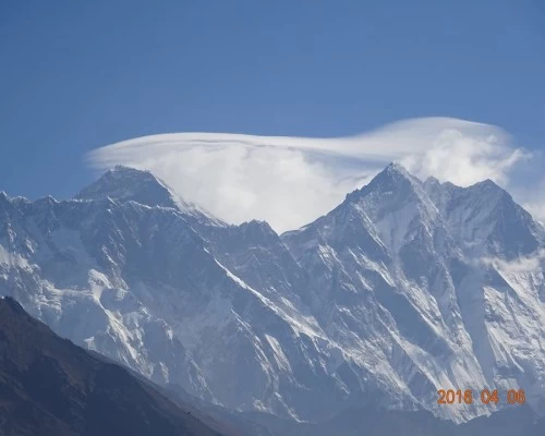 Mount everest view from tyangboche min