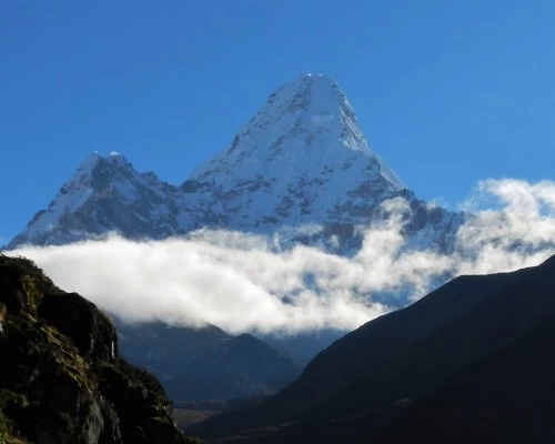 View of mount aama dublam min