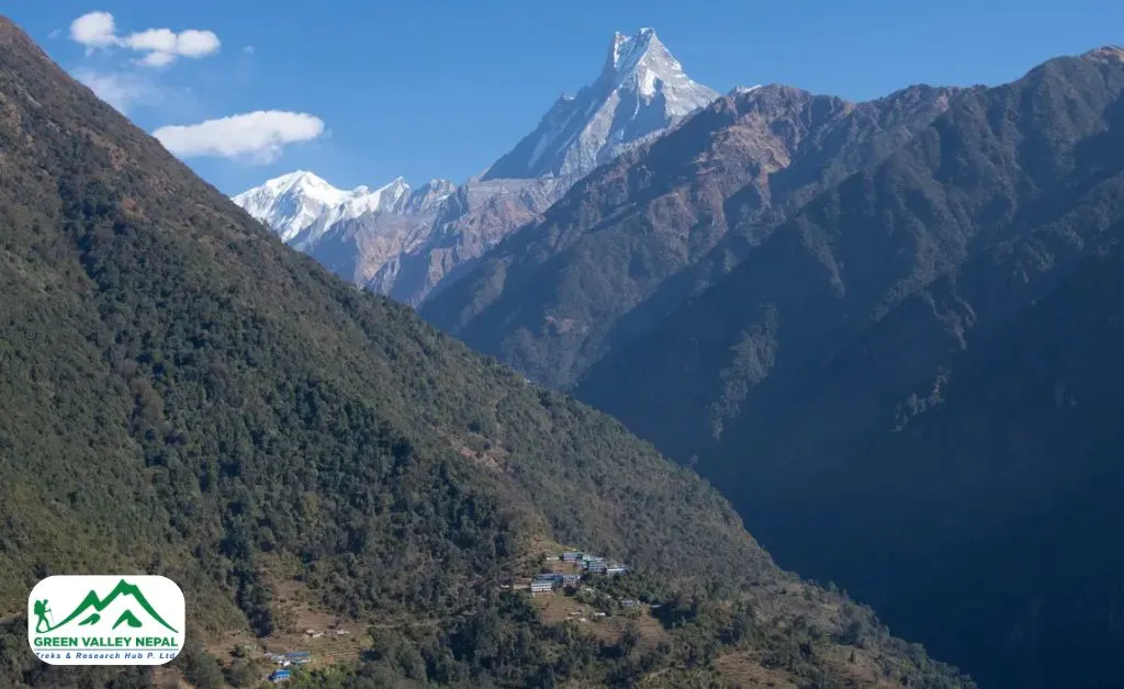 View of Machhapuchhre from Sinuwa