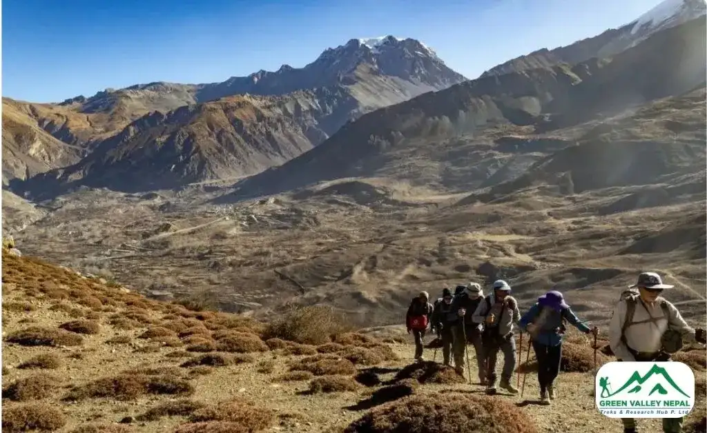 How Many Kilometers Do You Walk Per Day on the Annapurna Circuit?