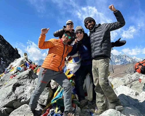 Ebc Trek Via Gokyo With Helicopter Return Photo 