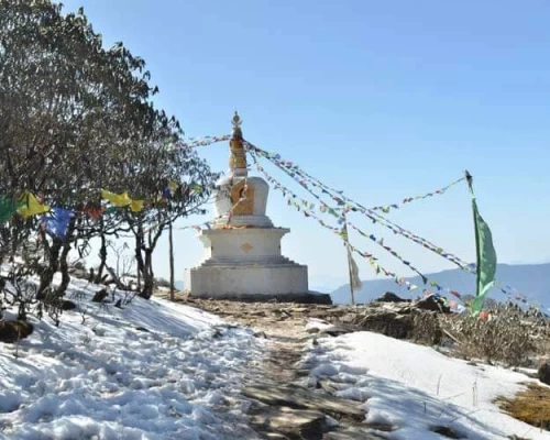 Lamajura Pass