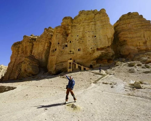Trek To Mustang