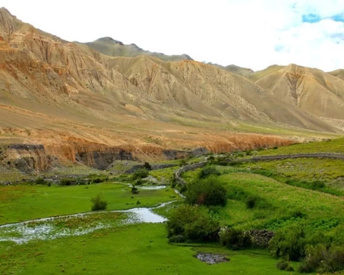 View From Upper Mustang Trek