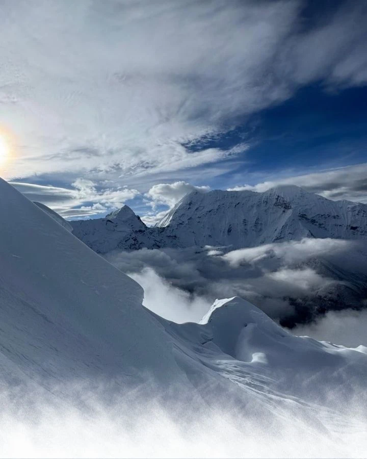Sunshine on the Summit Ridge