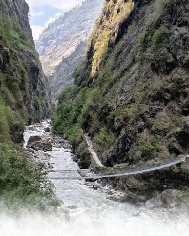 Trek from Machha Khola to Jagat
